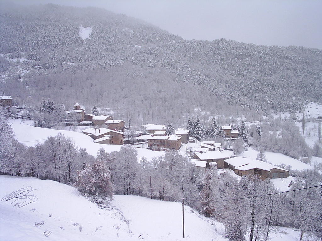 Hostal Moline Bruguera ภายนอก รูปภาพ