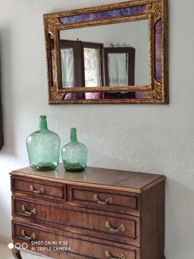 Hostal Moline Bruguera ภายนอก รูปภาพ